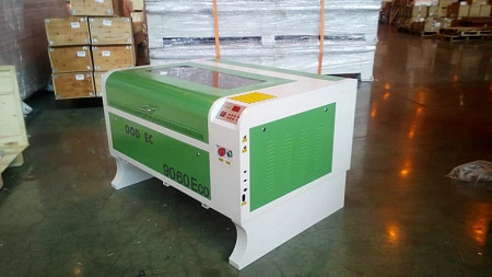 Лазерно-гравировальный станок с ЧПУ WoodTec WL 9060 M2