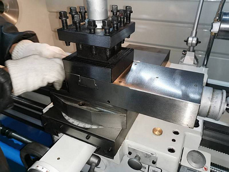 Токарно-винторезный станок MetalTec SL 788 x 1000 с УЦИ купить в Новосибирске - rodan.ru