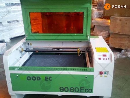 Лазерно-гравировальный станок с ЧПУ WoodTec WL 9060 M2