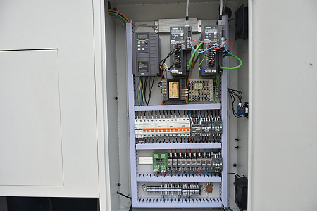 Токарный станок c ЧПУ с горизонтальной станиной MetalTec CK 36x450 купить в Новосибирске - rodan.ru